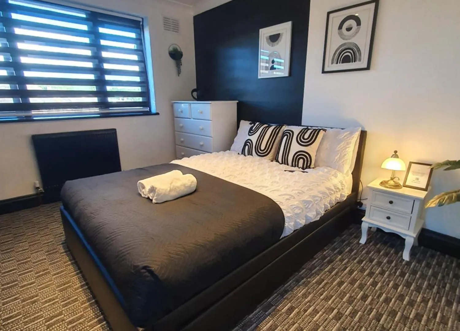 منزل للإقامة Bespoke Large Double Room - Long Stay لوتون